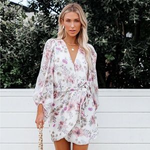 VICI AVANT FLORAL BALLOON SLEEVE CHIFFON WRAP DRESS